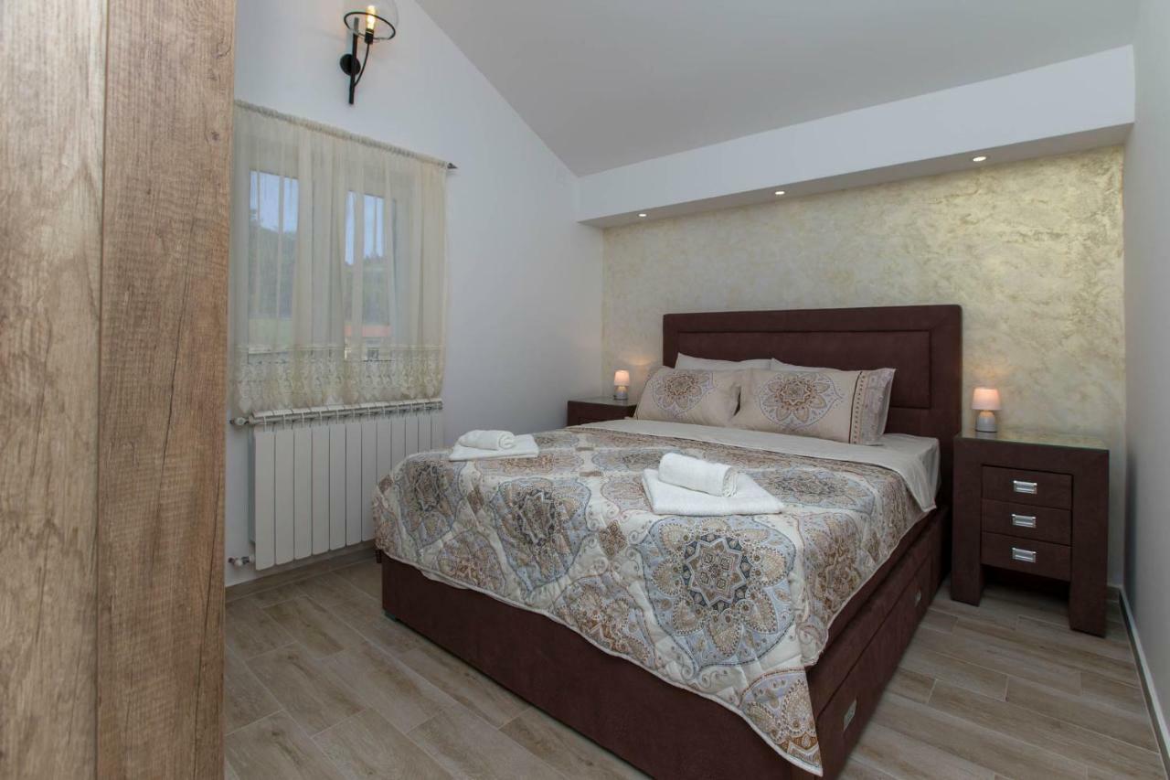 Apartment Kalle โกตอร์ ภายนอก รูปภาพ