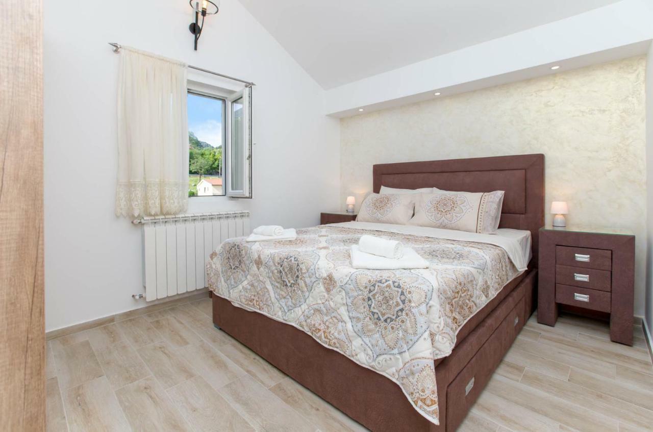 Apartment Kalle โกตอร์ ภายนอก รูปภาพ